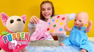 Puppen Mama Rose bekommt ein Geschenk Spielzeugvideo mit BabyBorn [upl. by Neelat999]