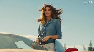 Cindy Crawford reprises her famous Pepsi ad for 2018 Super Bowl [upl. by Aleakim]