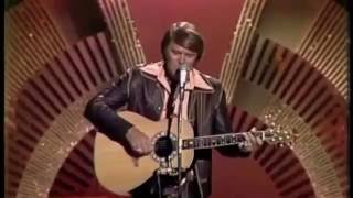 Glen Campbell Live  Rhinestone Cowboy 1975 [upl. by Issie]