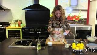 How to make the Perfect Pancake with Clodagh McKenna [upl. by Maryn]