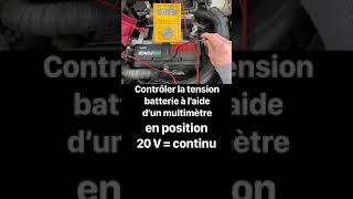 Comment tester  contrôler une batterie voiture 12 V [upl. by Pearse]