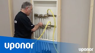 Instruktionsfilm Montering och avluftning av Uponor WGF 1 golvvärmefördelare [upl. by Edgard557]