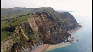 Jurassic Coast cliff collapse biggest in 60 years UK  BBC News  14th April 2021 [upl. by Leunamme]