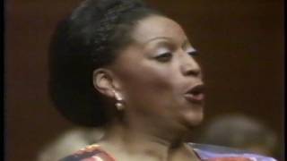 Jessye Norman quotIch bin der Welt abhanden gekommenquot Ruckert Lieder 55 [upl. by Gianina]