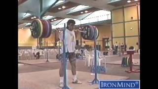 Olympic Squats vs Powerlifting Squats [upl. by Benyamin314]