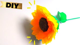 Como hacer un girasol de papel crepe [upl. by Noreik]