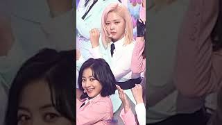 TWICE Jeongyeon FanCam 트와이스 정연 quotScientistquot  show musicCore [upl. by Mic]