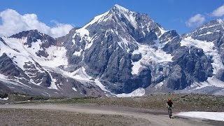 Die 5 spektakulärsten MountainbikeTouren der Alpen [upl. by Gerius]