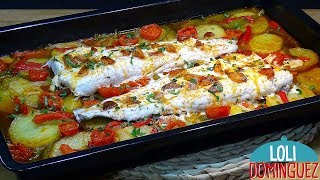 Merluza al horno con patatas y verduras  Receta muy fácil y rápida  Paso a paso  Loli Domínguez [upl. by Sarid]